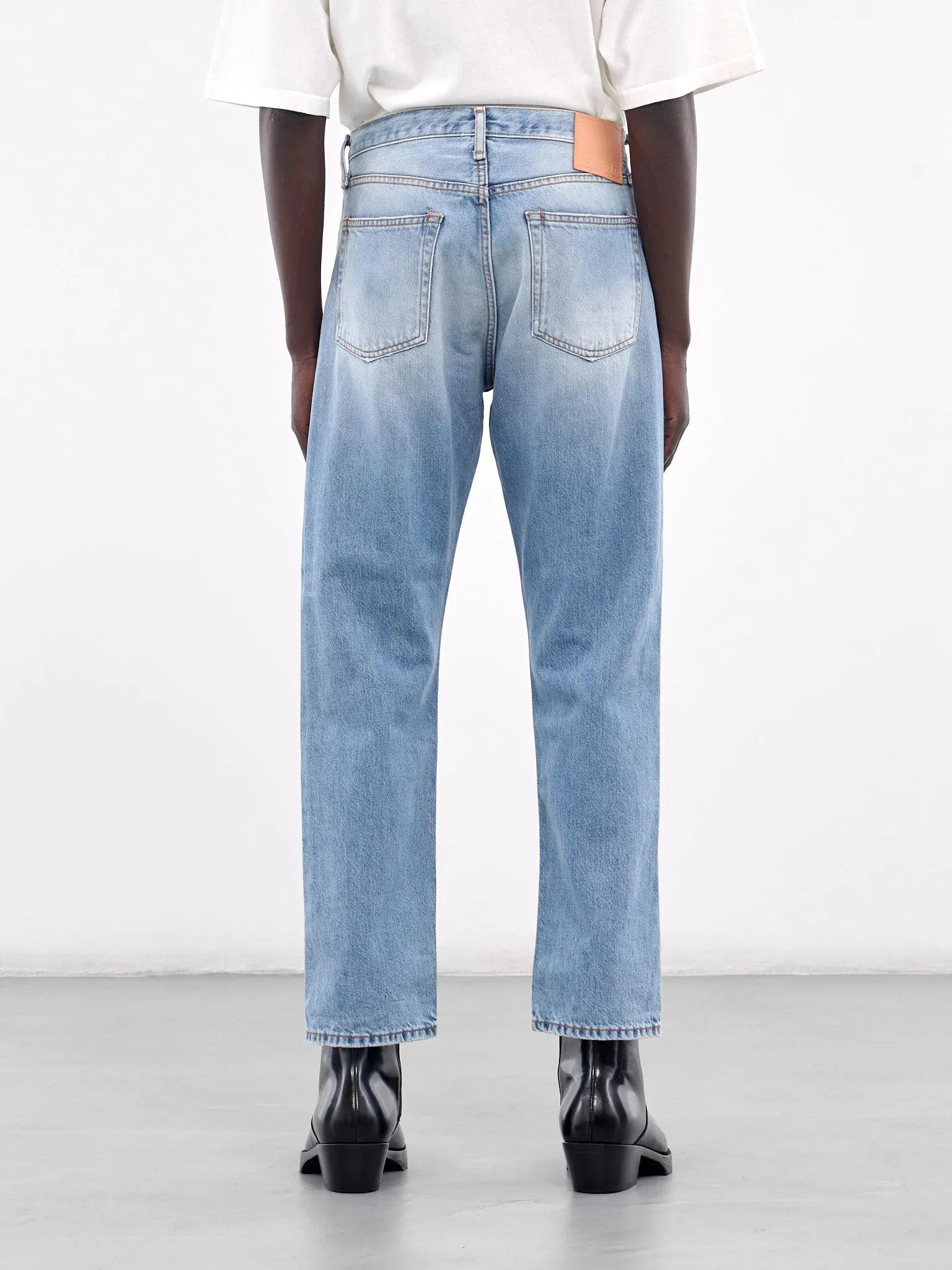 1996 Regular Fit Jeans (B00295-LIGHT-BLUE)