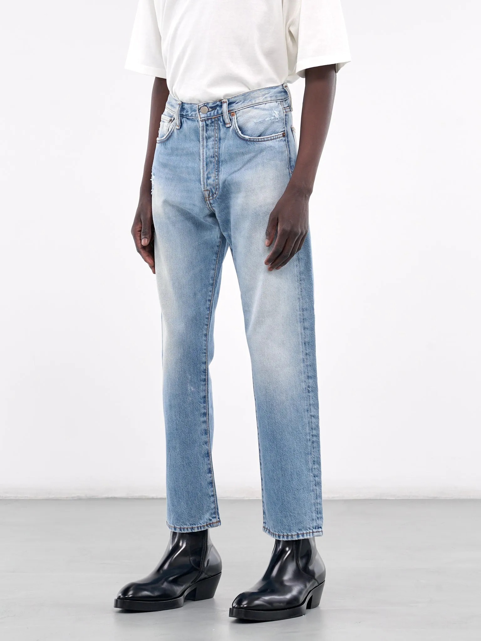 1996 Regular Fit Jeans (B00295-LIGHT-BLUE)