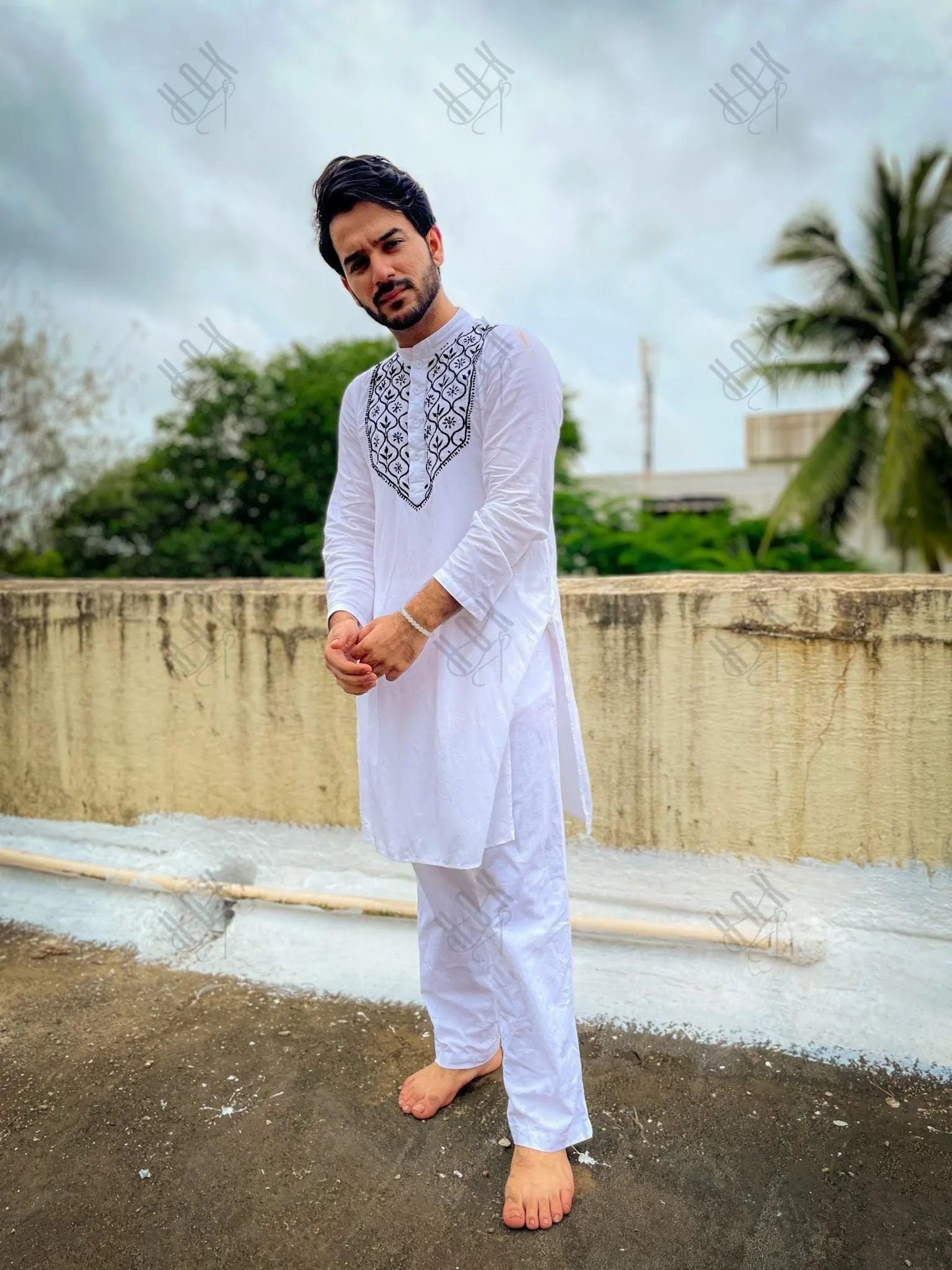 Arun in HOK Men's Chikankari Kurta in Rayon Cotton - White