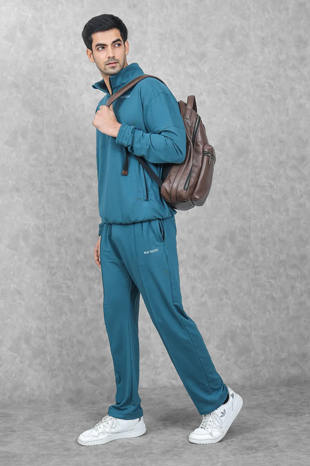 Studio Straight Fit Set- Azure Teal