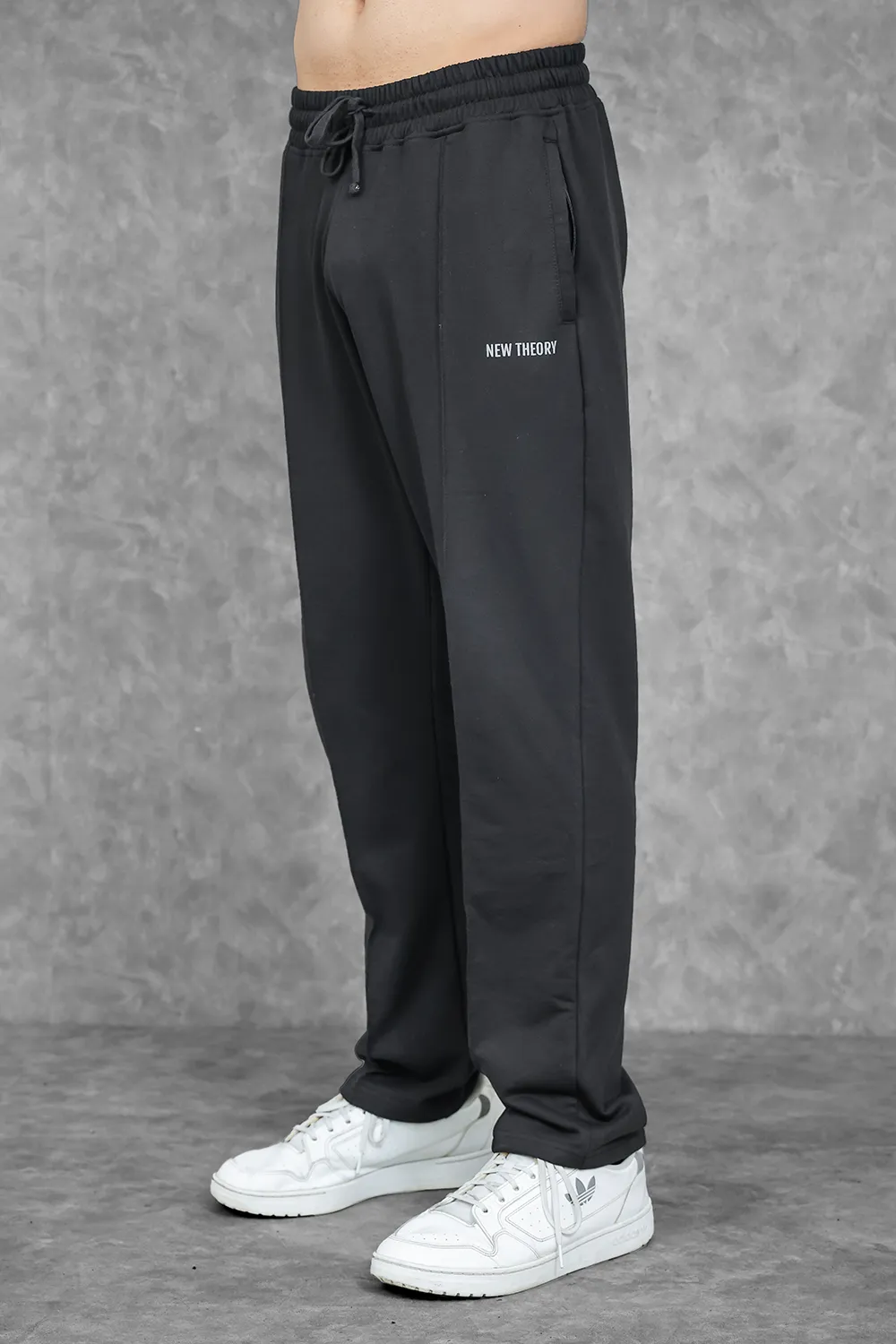 Studio Straight Fit Set- Charcoal Black