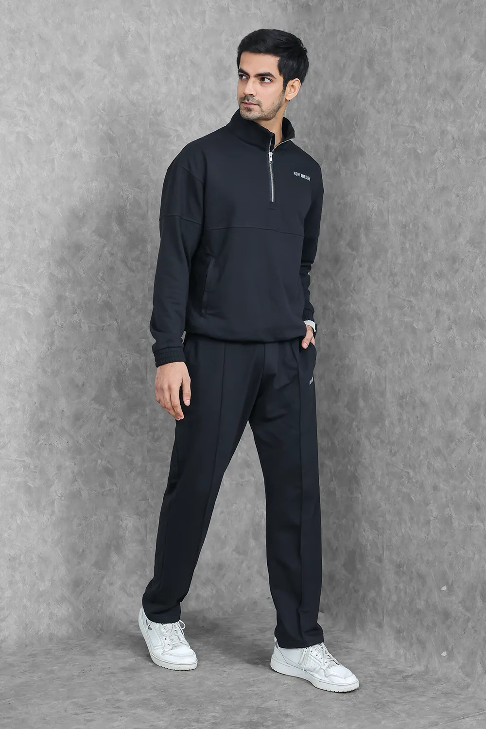 Studio Straight Fit Set- Charcoal Black